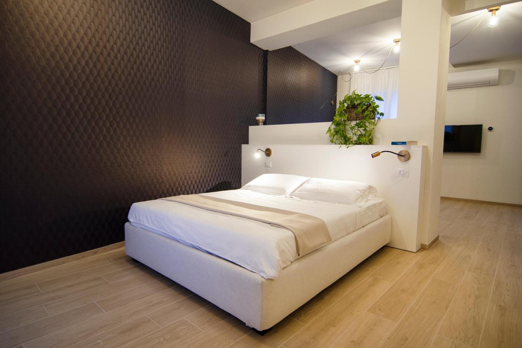 Gigi Suites&Apartments Stresa Exterior photo