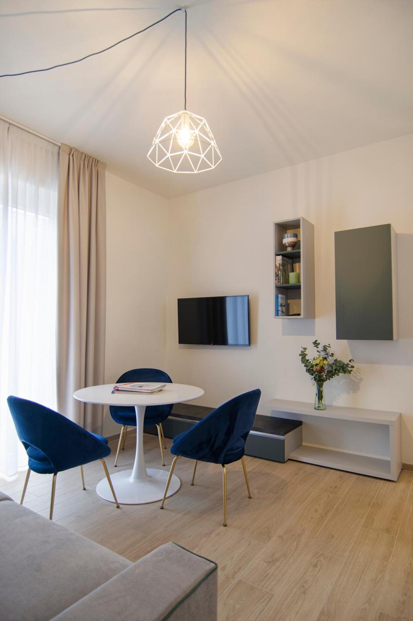 Gigi Suites&Apartments Stresa Exterior photo